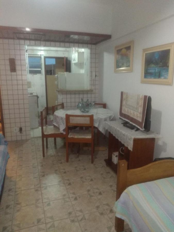 Апартаменты Kitinete Em Итаньяэн Экстерьер фото
